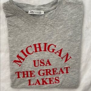 Zara Gray T-Shirt with Red Michigan Print